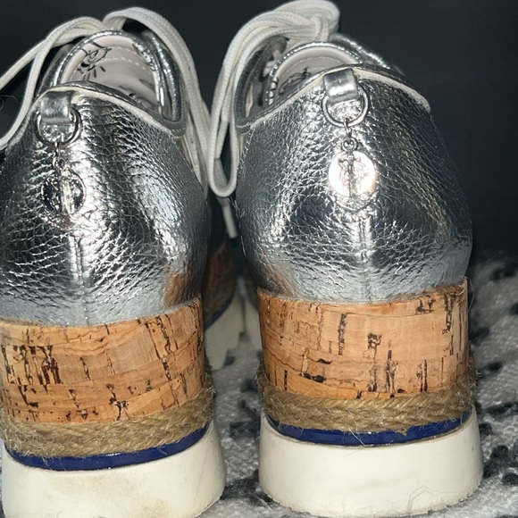 DISNEY CALL IT SPRING DONALD DUCK WEDGED SHOES - Picture 4 of 6